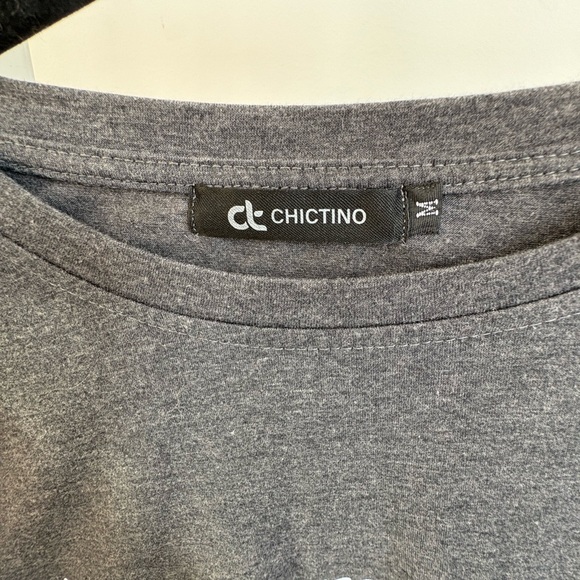 Woman’s Gray Short Sleeve Mom Tee by Chictino Size Medium - Picture 3 of 4